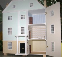 Dolls-House-for-raffle